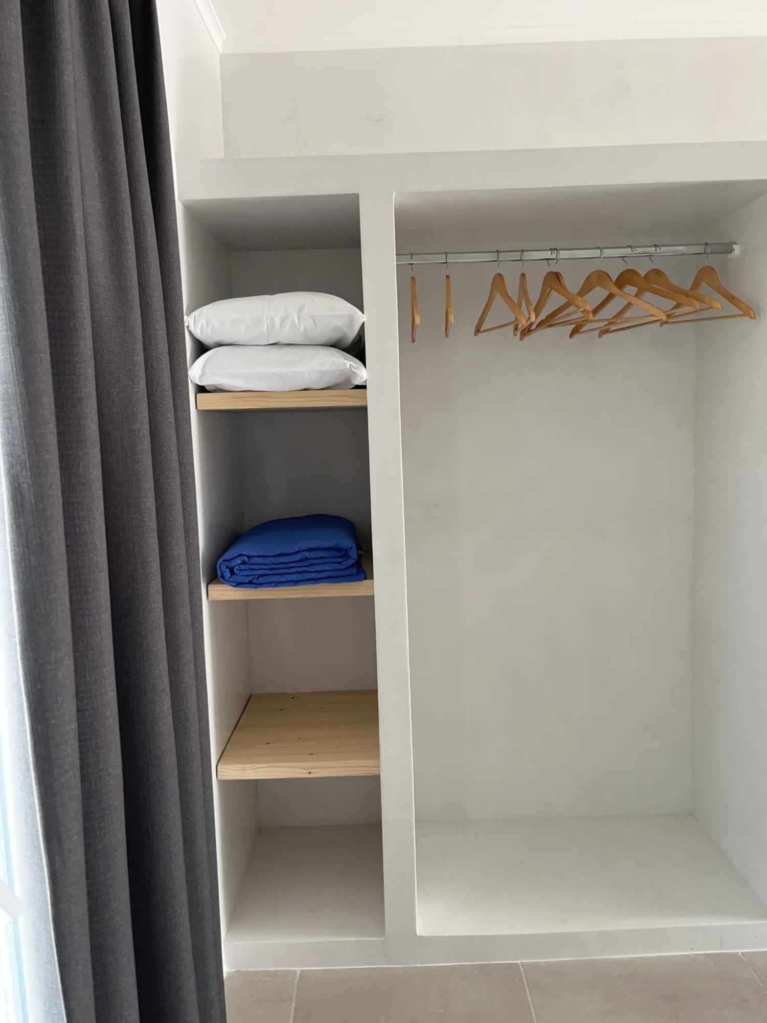 Country House Apartments 이오스 코라 외부 사진